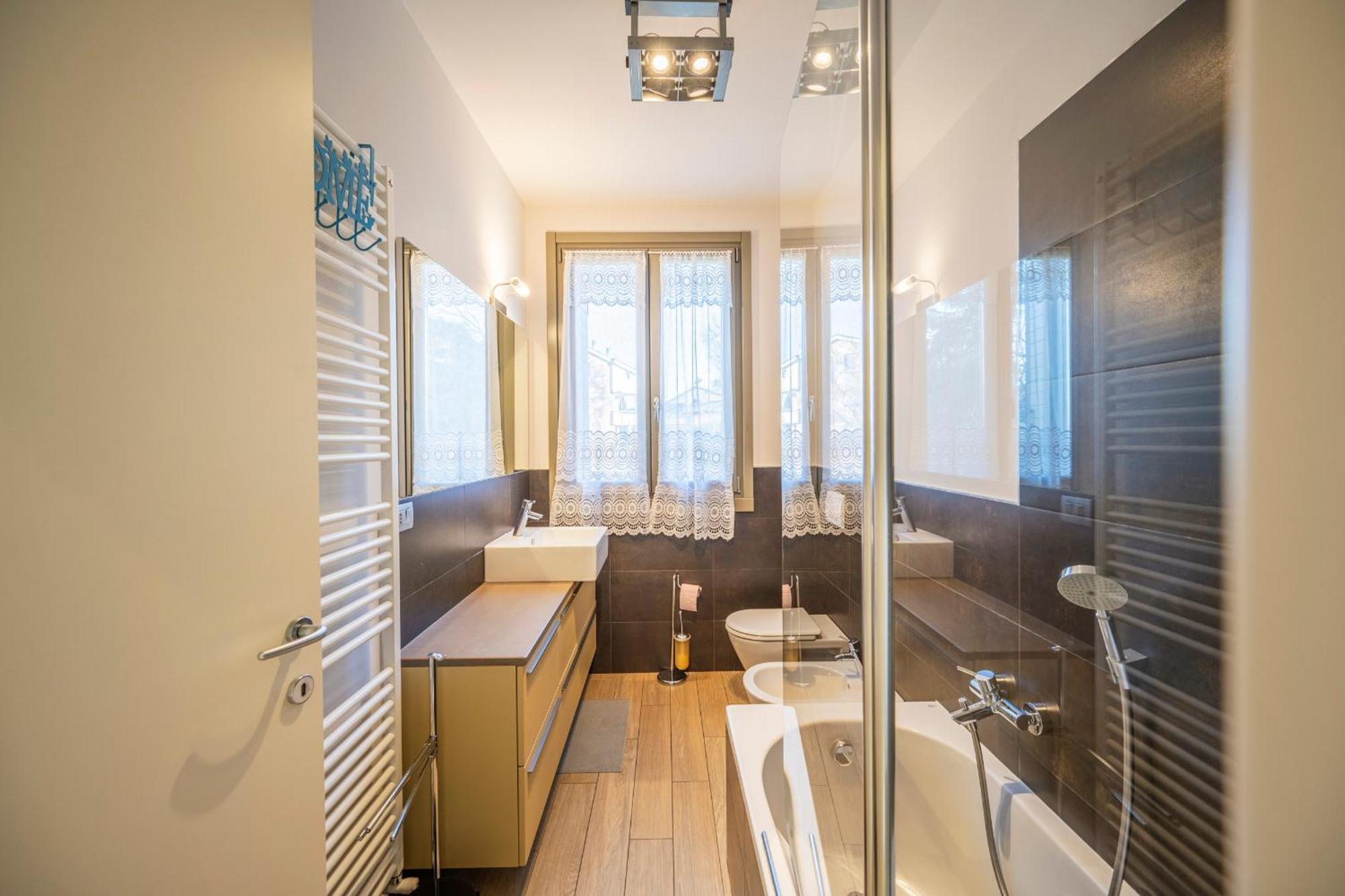 Апартаменты Balbi8 Парма Экстерьер фото